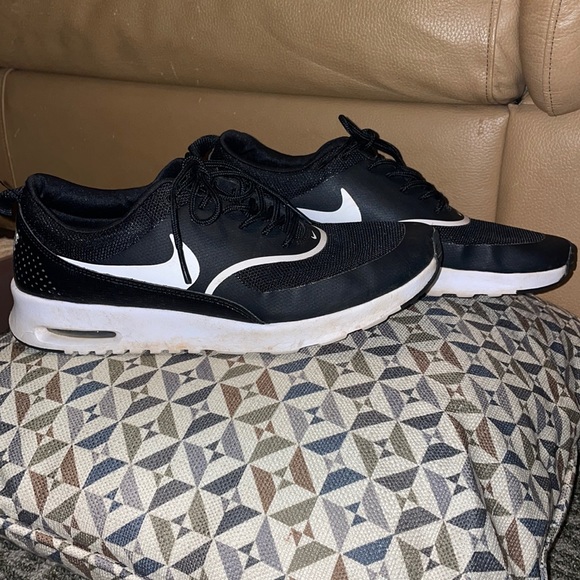 Nike Other - Nike air max Thea